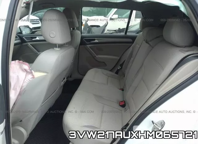 3VW217AUXHM065721_8.webp