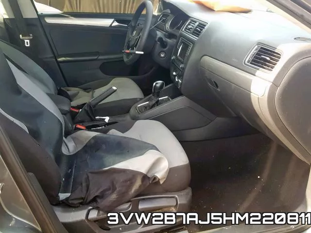 3VW2B7AJ5HM220811_5.webp