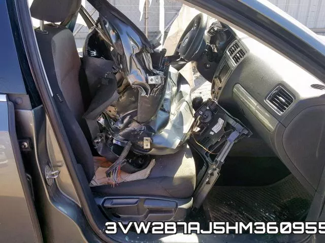 3VW2B7AJ5HM360955_5.webp