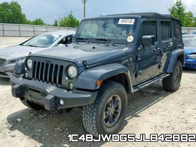 1C4BJWDG5JL842882_2.webp
