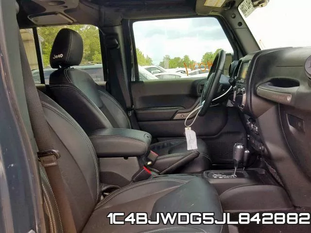 1C4BJWDG5JL842882_5.webp
