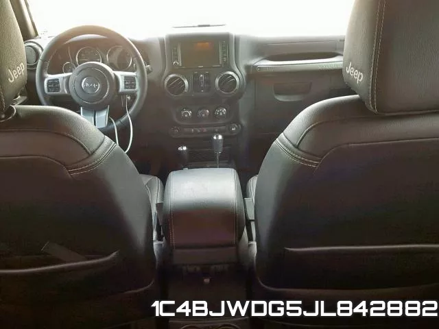 1C4BJWDG5JL842882_9.webp