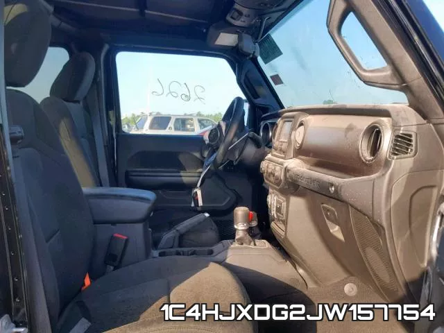1C4HJXDG2JW157754_5.webp