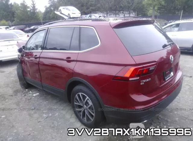 3VV2B7AX1KM135996_3.webp