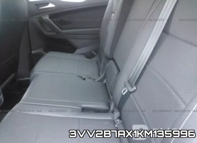 3VV2B7AX1KM135996_8.webp