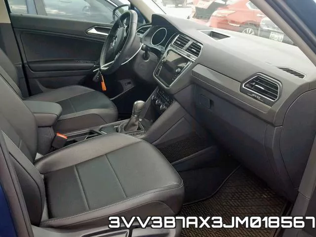 3VV3B7AX3JM018567_5.webp