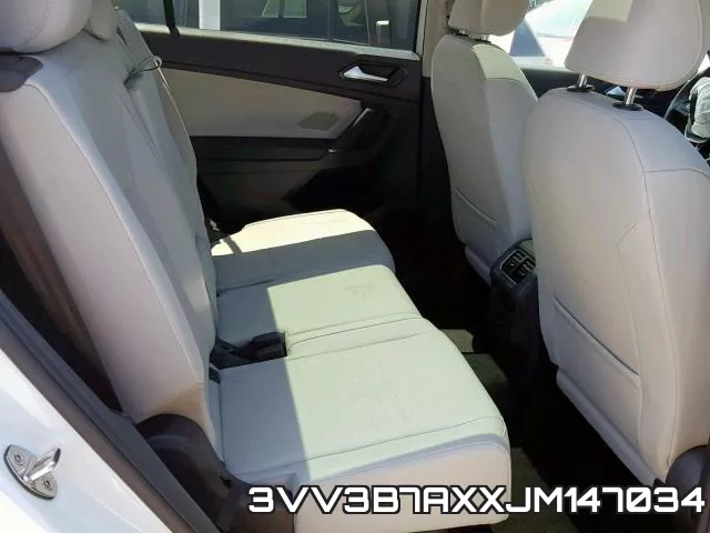 3VV3B7AXXJM147034_6.webp