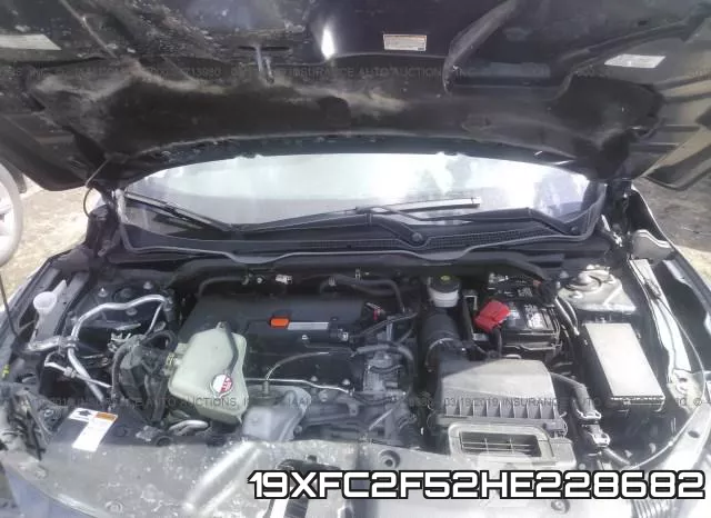 19XFC2F52HE228682_10.webp