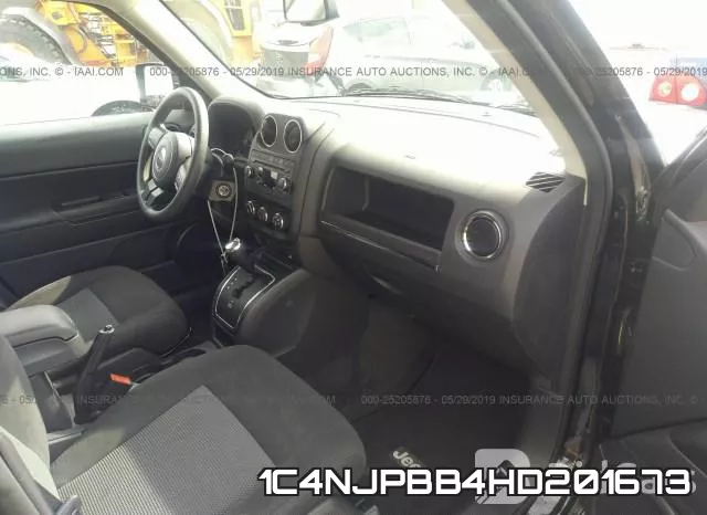 1C4NJPBB4HD201673_5.webp