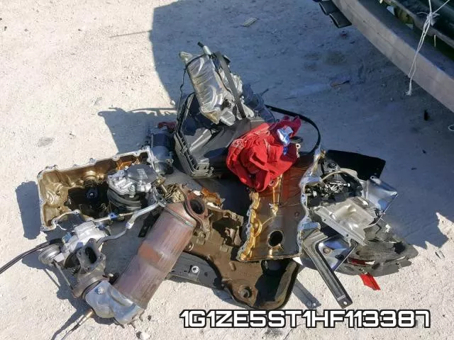 1G1ZE5ST1HF113387_9.webp