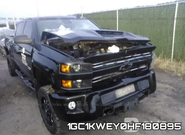 1GC1KWEY0HF180895_6.webp