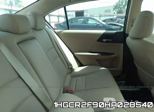 1HGCR2F90HA028540_8.webp