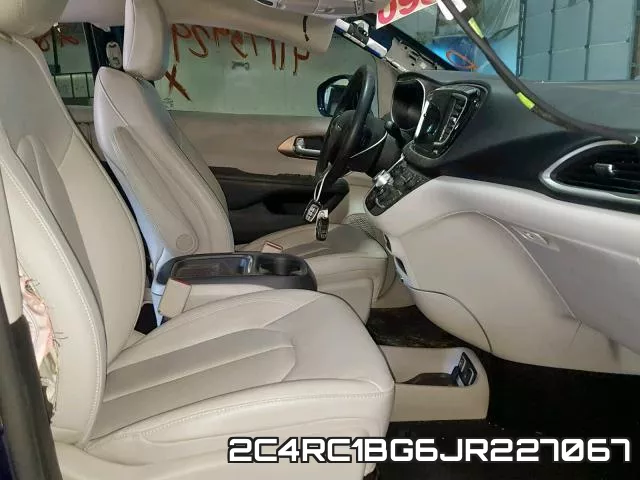 2C4RC1BG6JR227067_5.webp
