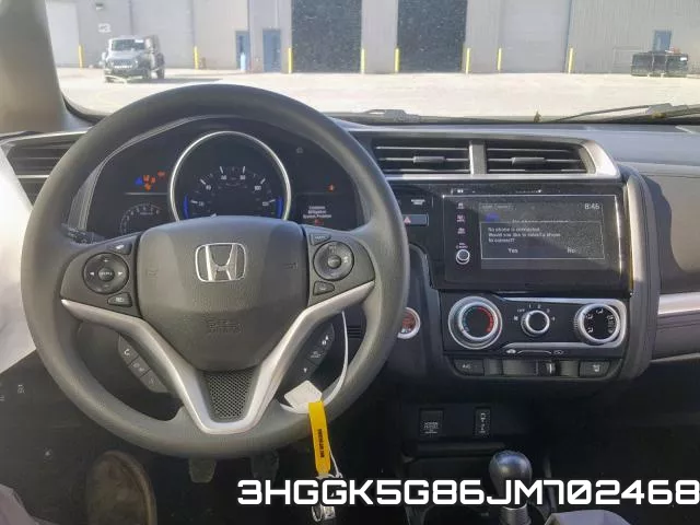 3HGGK5G86JM702468_9.webp