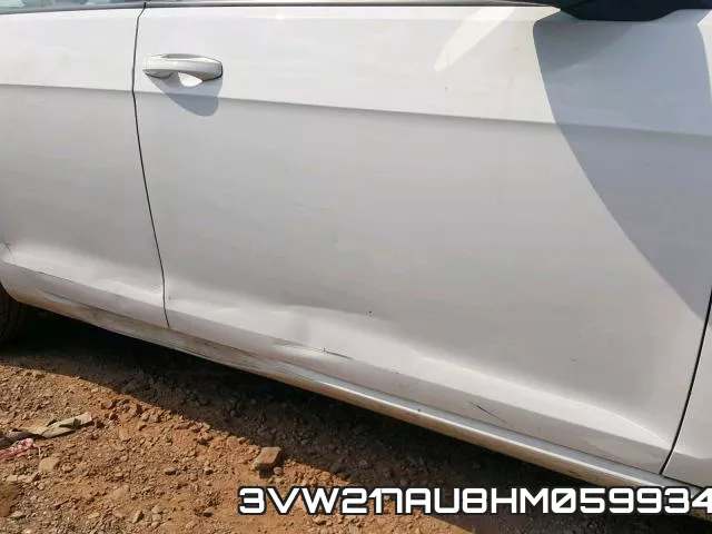 3VW217AU8HM059934_9.webp
