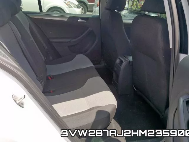3VW2B7AJ2HM235900_6.webp