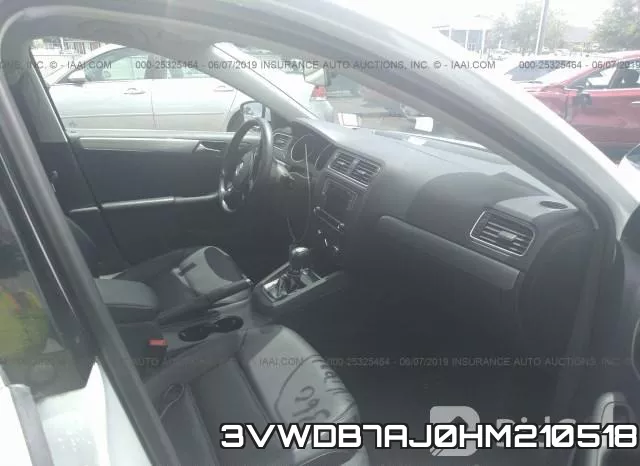 3VWDB7AJ0HM210518