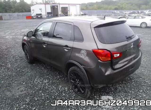 JA4AR3AU6HZ049928_3.webp