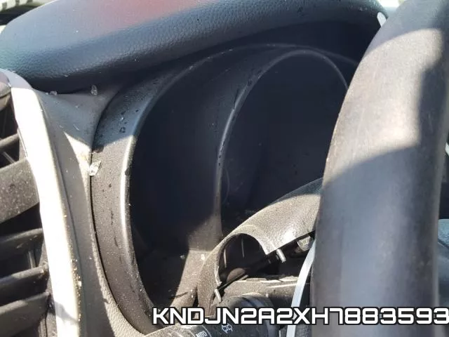 KNDJN2A2XH7883593_8.webp