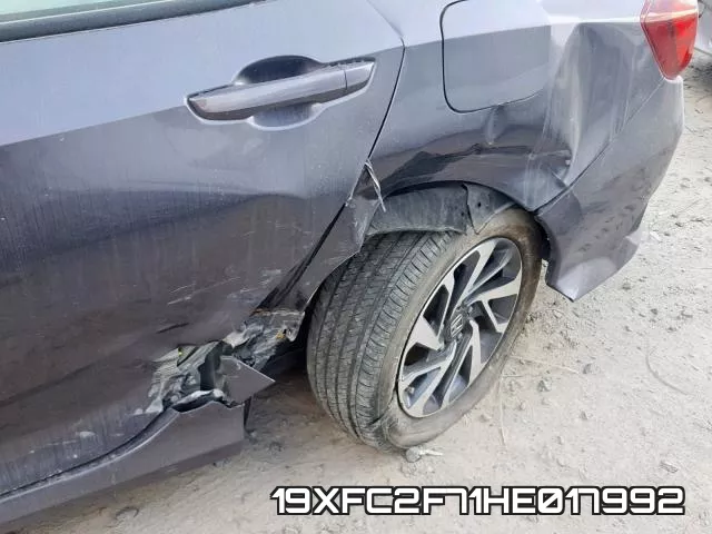 19XFC2F71HE017992_9.webp