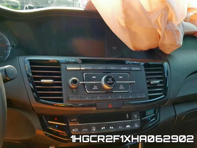 1HGCR2F1XHA062902_9.webp