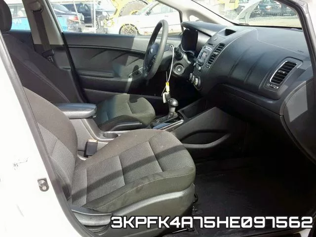 3KPFK4A75HE097562_5.webp