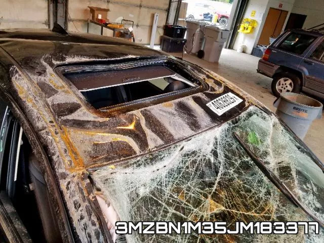 3MZBN1M35JM183377_9.webp