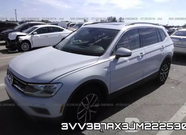 3VV3B7AX3JM222530_2.webp
