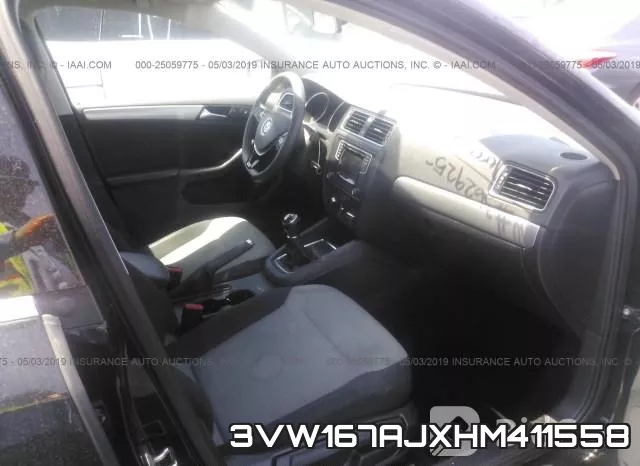 3VW167AJXHM411558_5.webp