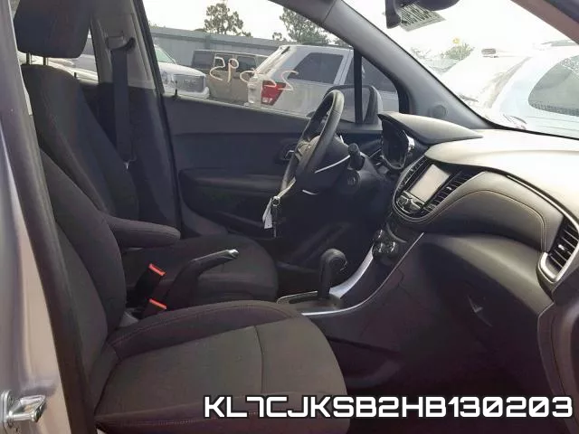 KL7CJKSB2HB130203_5.webp