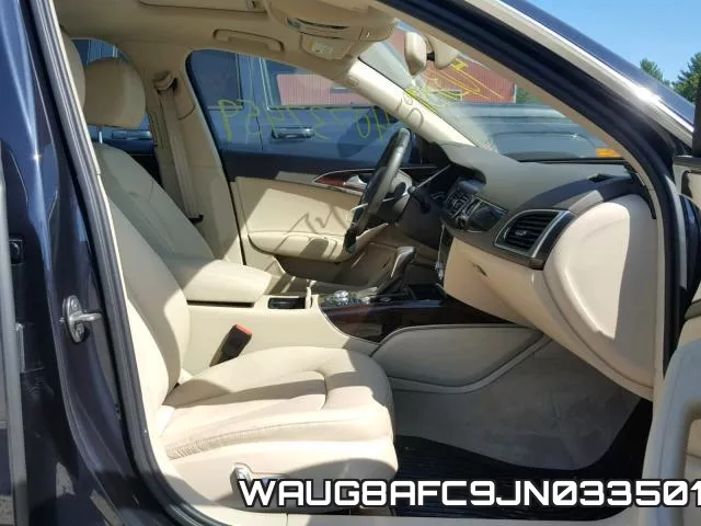 WAUG8AFC9JN033501_5.webp
