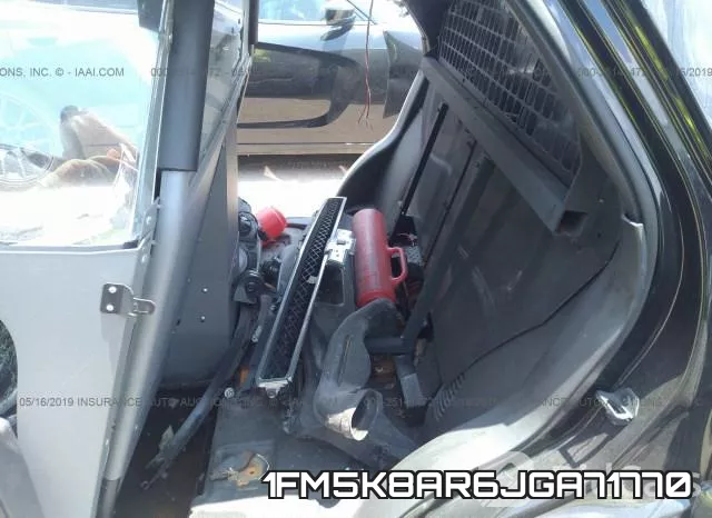 1FM5K8AR6JGA71770_8.webp