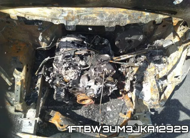 1FTBW3UM3JKA12929_10.webp