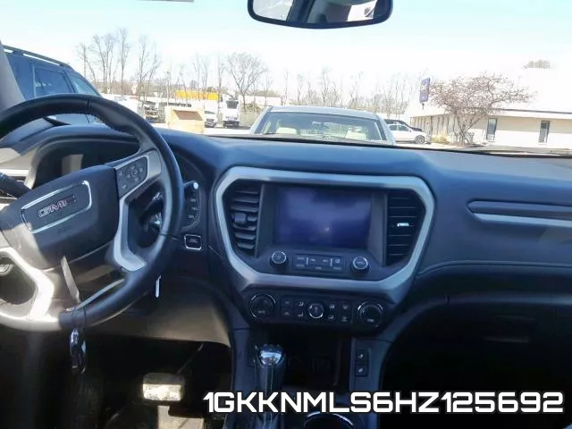 1GKKNMLS6HZ125692_9.webp