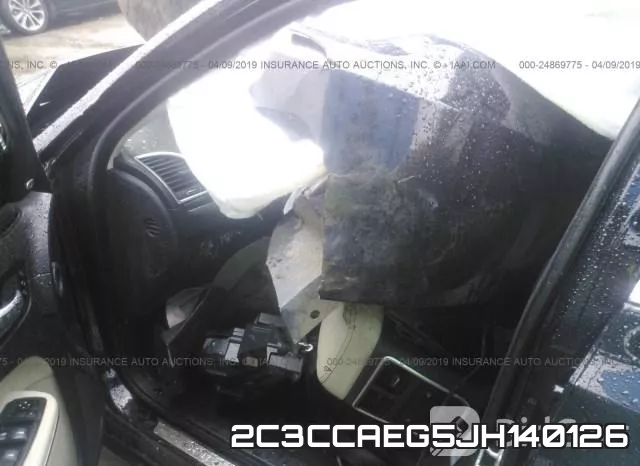 2C3CCAEG5JH140126_5.webp