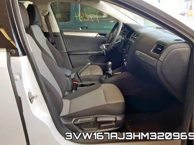3VW167AJ3HM320969_5.webp