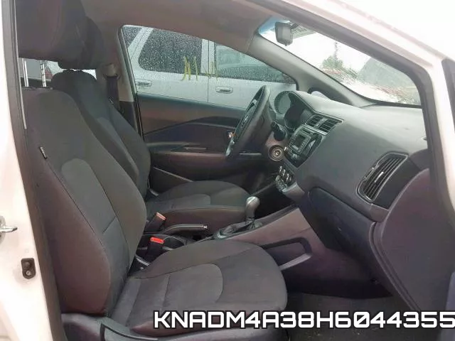 KNADM4A38H6044355_5.webp