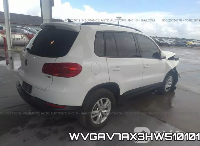 WVGAV7AX3HW510101_4.webp