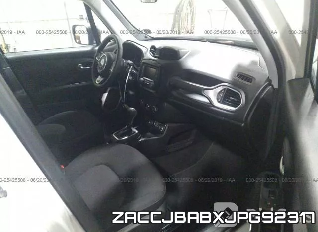 ZACCJBABXJPG92317_5.webp