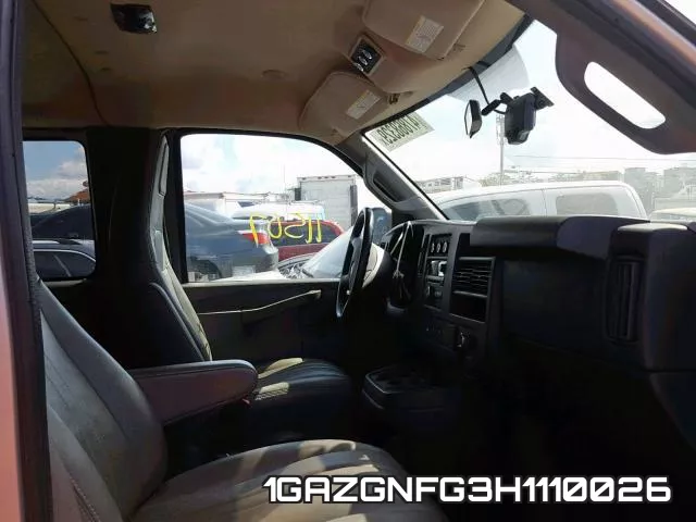 1GAZGNFG3H1110026_5.webp