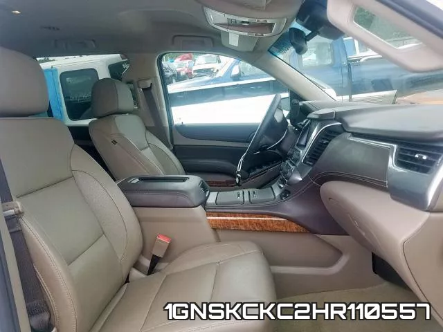 1GNSKCKC2HR110557_5.webp