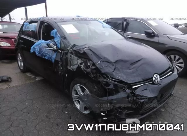 3VW117AU8HM070041_1.webp