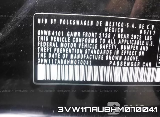 3VW117AU8HM070041_9.webp