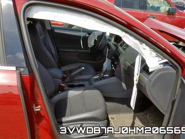 3VWDB7AJ0HM206565_5.webp