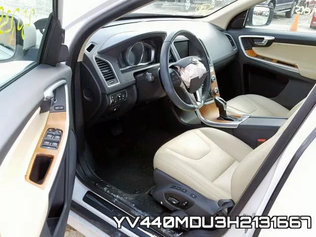 YV440MDU3H2131667_9.webp