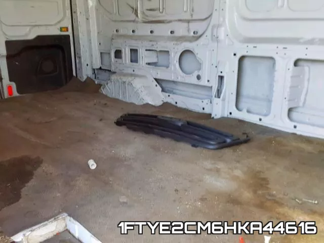 1FTYE2CM6HKA44616_6.webp