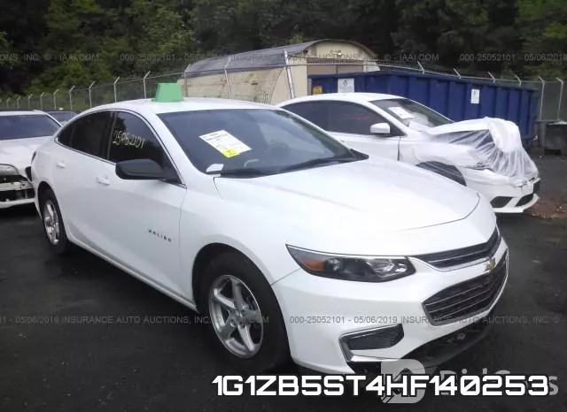 1G1ZB5ST4HF140253_1.webp