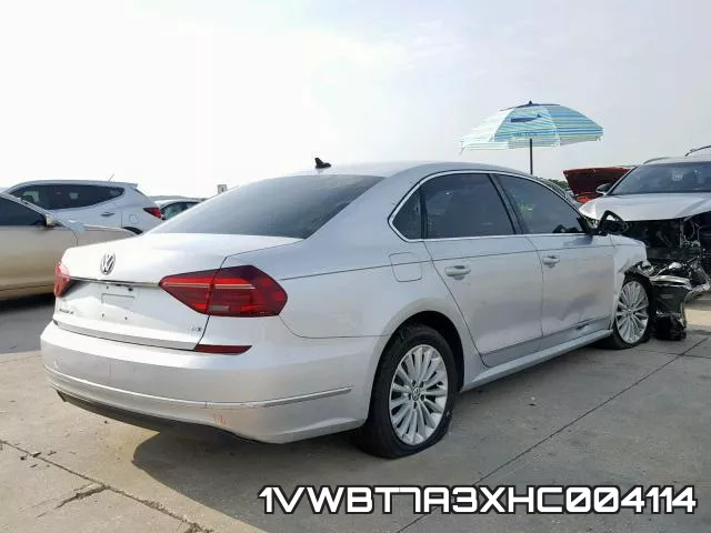 1VWBT7A3XHC004114_4.webp