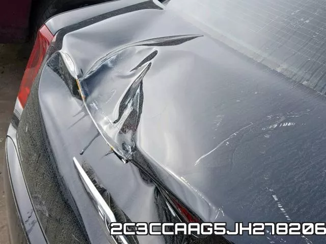 2C3CCAAG5JH278206_9.webp