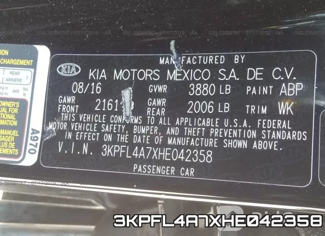 3KPFL4A7XHE042358_9.webp